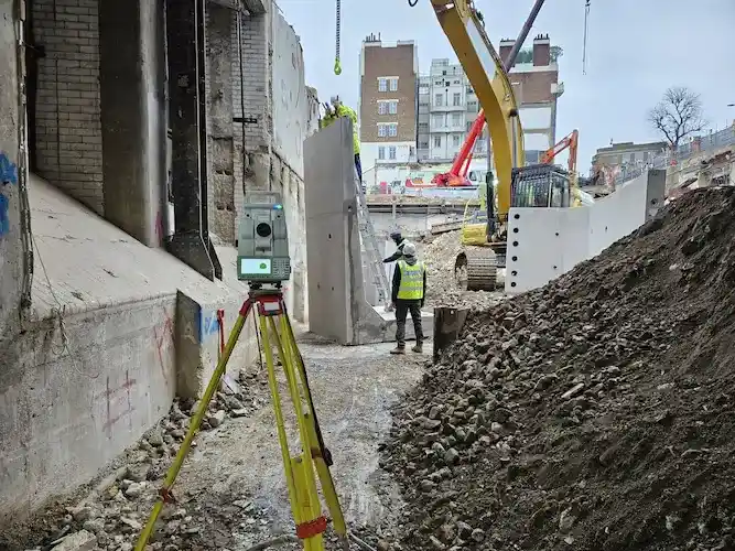 Structural movement monitoring using Leica total station in London