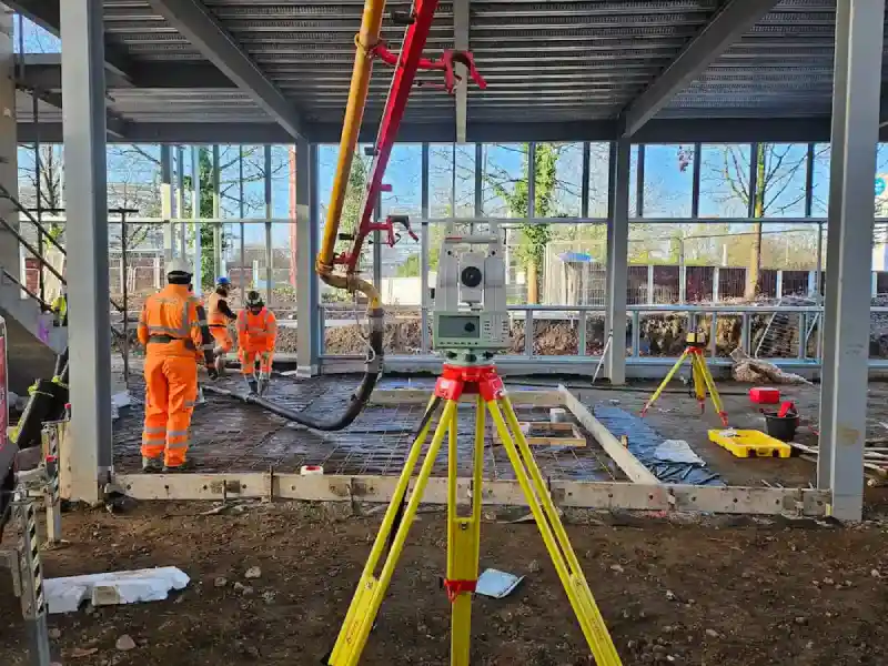 Da Vinci Engineering setting out engineer on a construction site in London