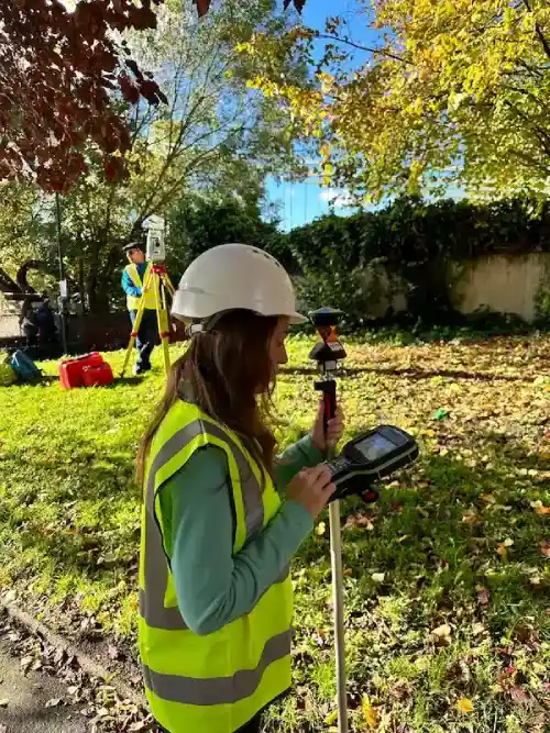 Topographical survey in London using Leica total station